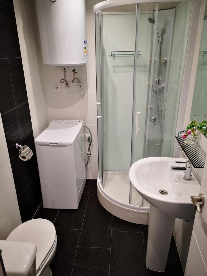 Beachfront Modern And Spacious Apartment Torrevieja Bagian luar foto